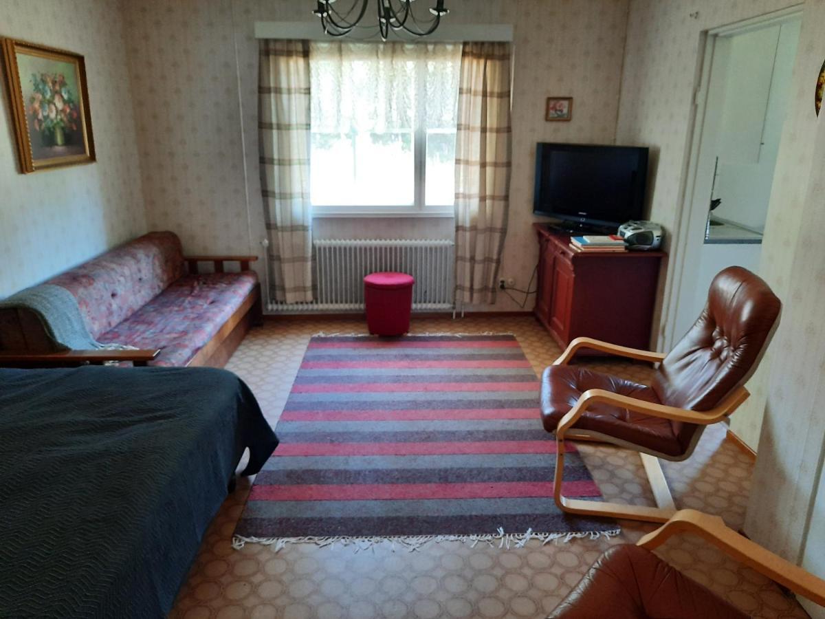 Punavilla Majoitus Tasanko Säkylä Exteriör bild